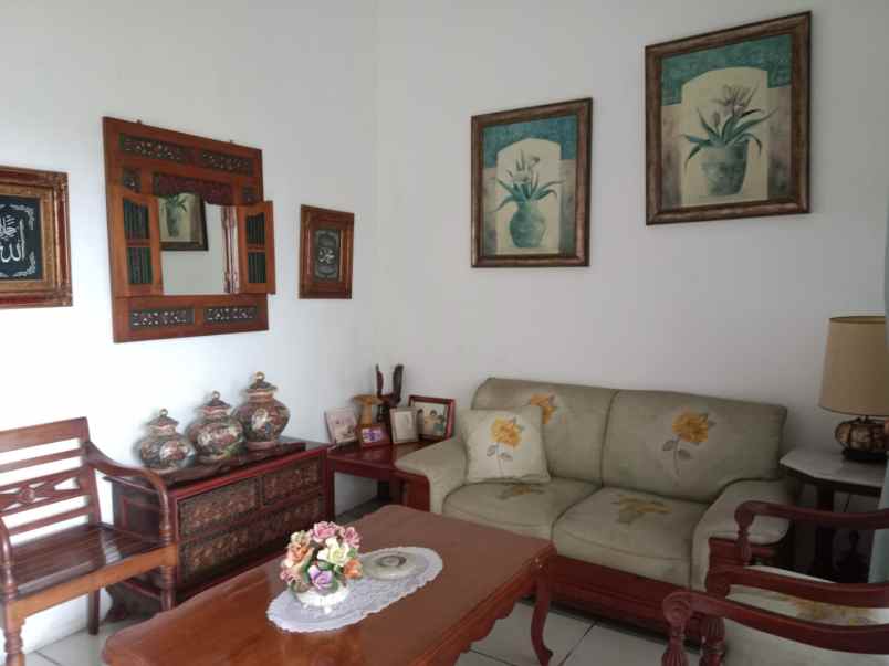 dijual rumah pejaten timur