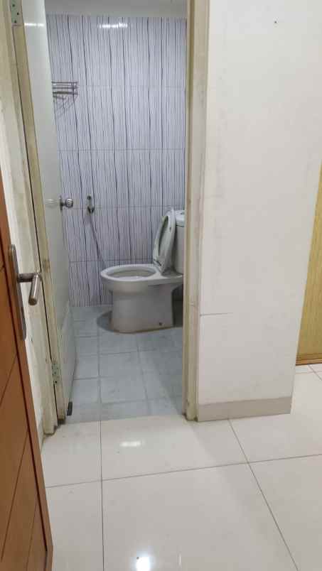 dijual rumah pelepah indah kelapa