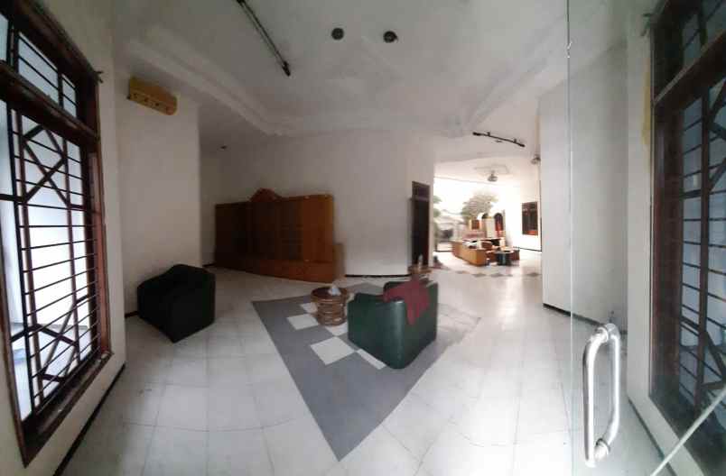 dijual rumah perak