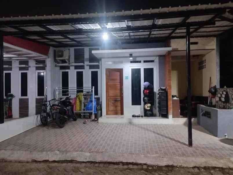 dijual rumah permata green resort tapos