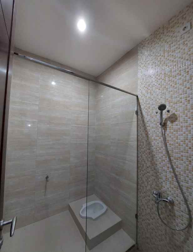 dijual rumah permata jingga suhat kota