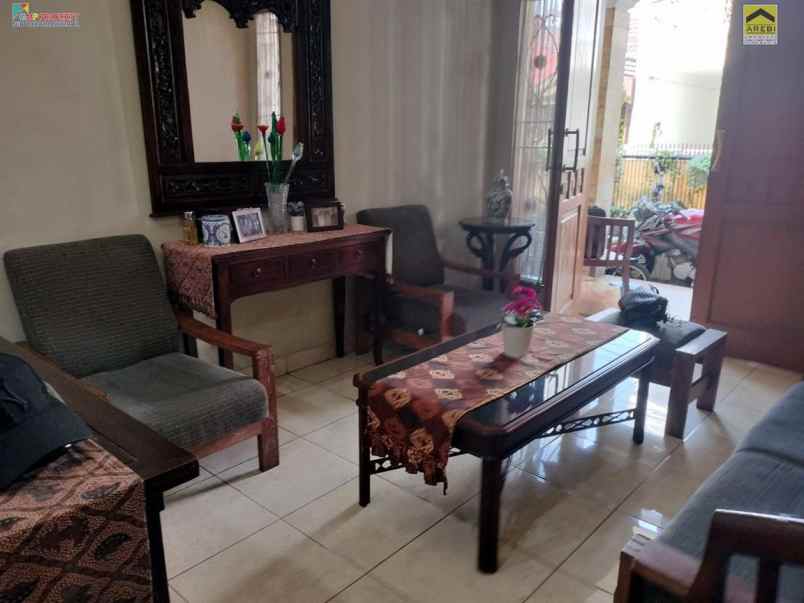 dijual rumah perum galaxy jaka setia bekasi