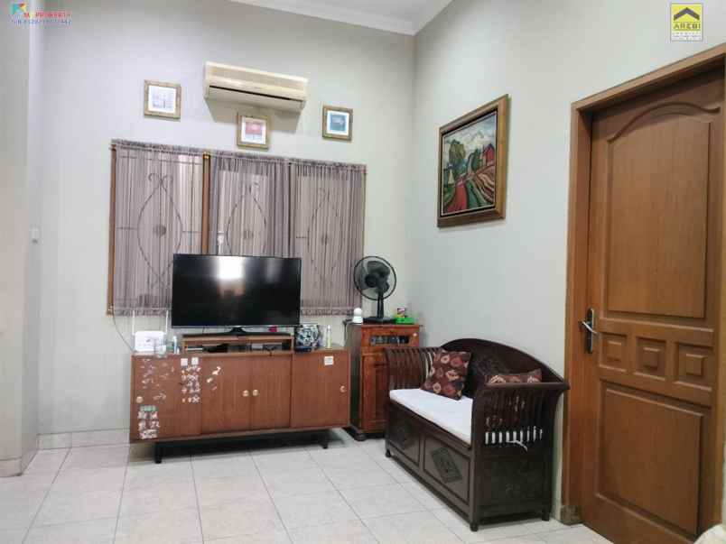 dijual rumah perum galaxy jaka setia bekasi