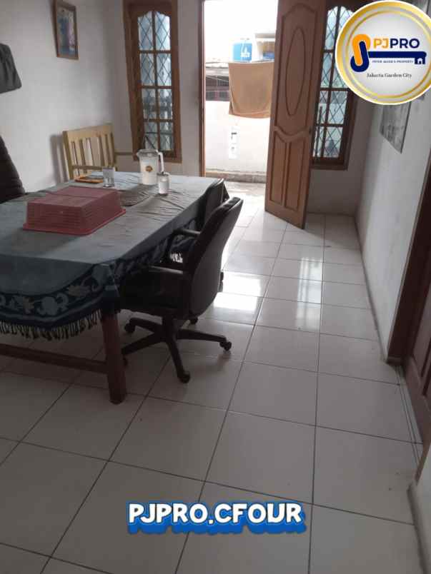 dijual rumah perumahan duta kranji