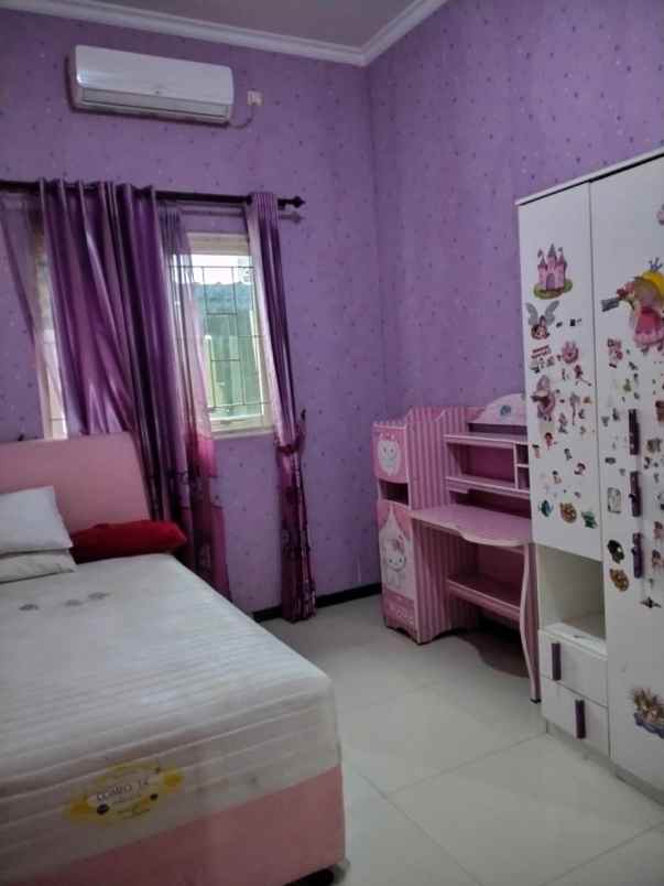 dijual rumah perumahan gayung kebonsari