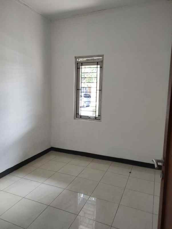 dijual rumah perumahan katapang indah