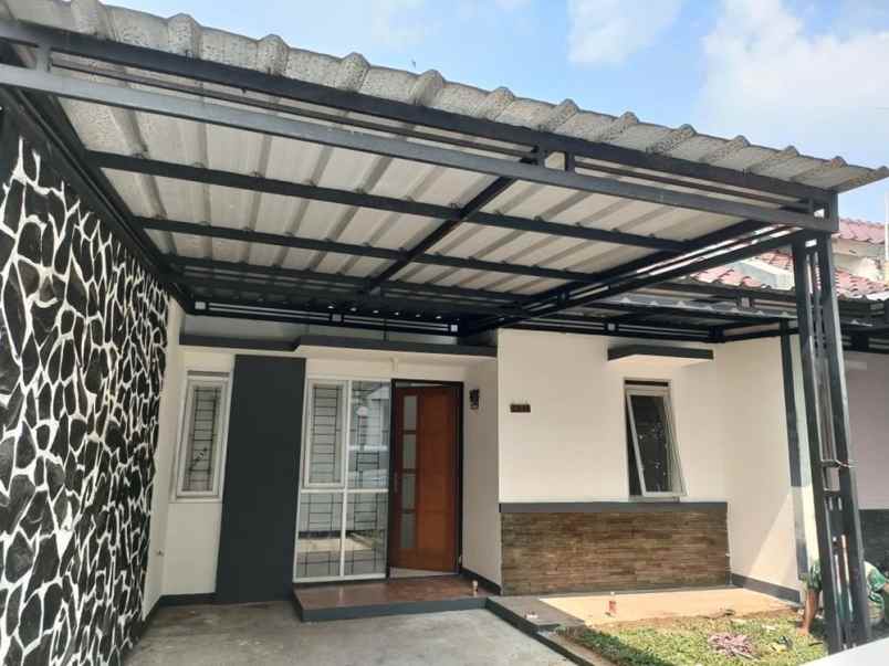 dijual rumah perumahan katapang indah