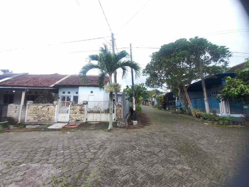 dijual rumah perumahan permata puri 3