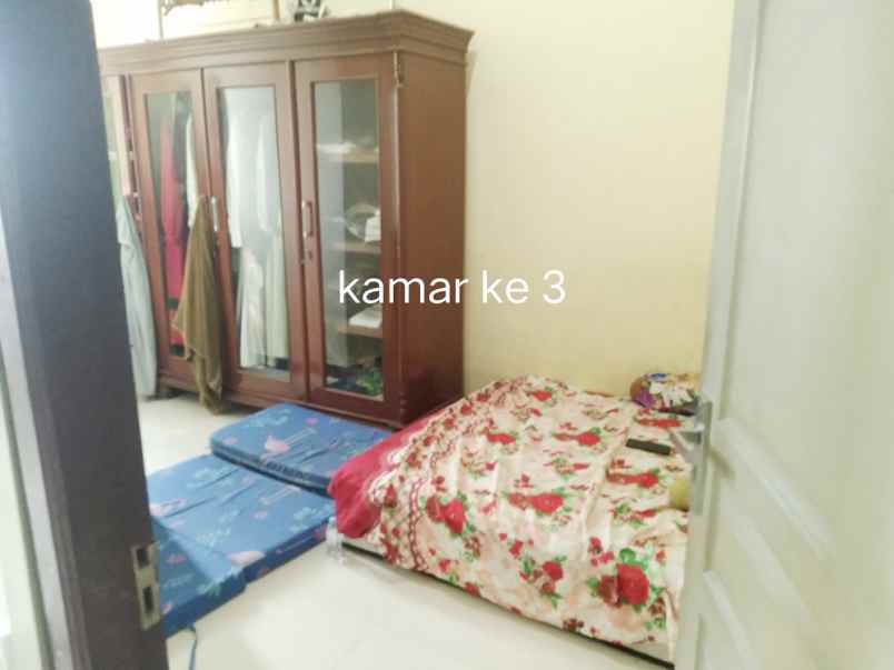 dijual rumah perumahan sapphire
