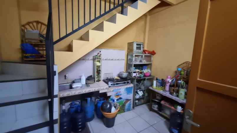 dijual rumah perumahan tegal perintis