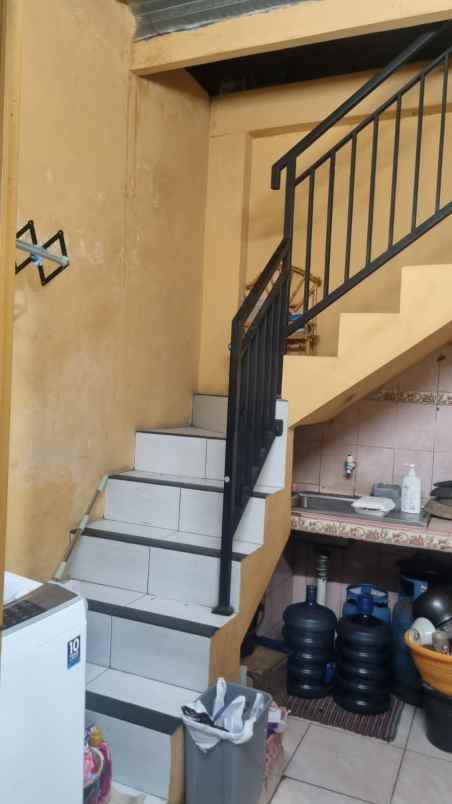 dijual rumah perumahan tegal perintis