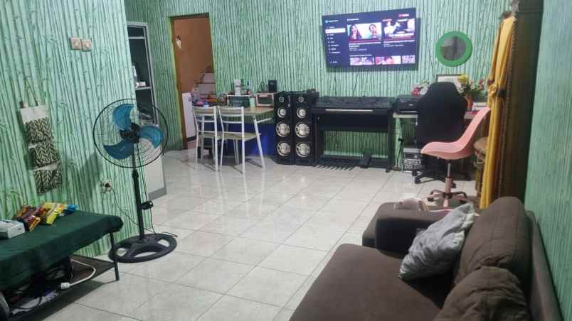 dijual rumah perumahan tegal perintis