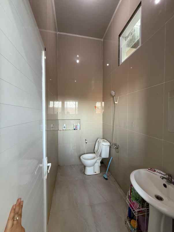 dijual rumah perumahan villa kedamaian asri