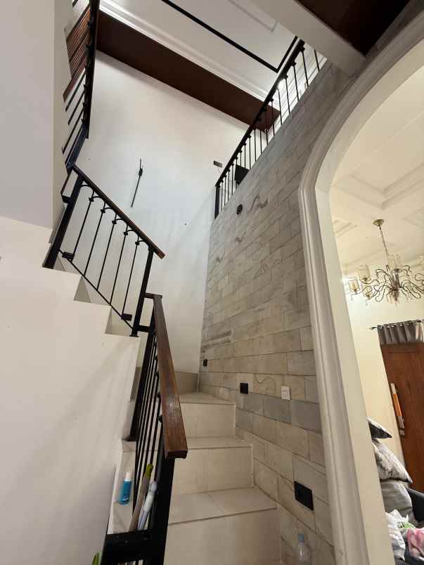 dijual rumah perumahan villa kedamaian asri