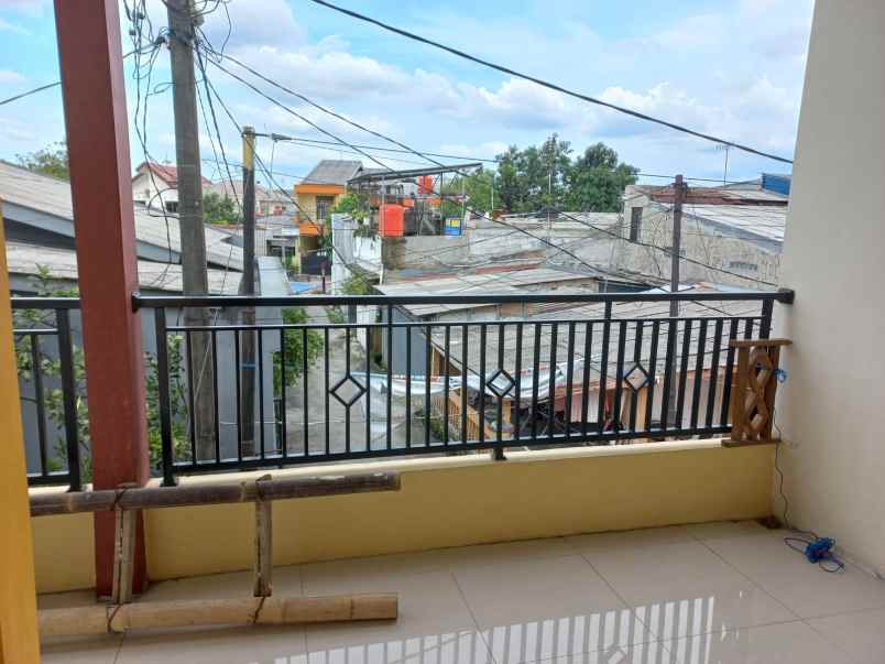 dijual rumah perumnas 1