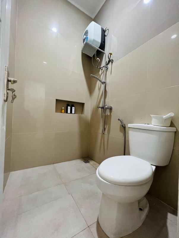 dijual rumah pinus regency bandung