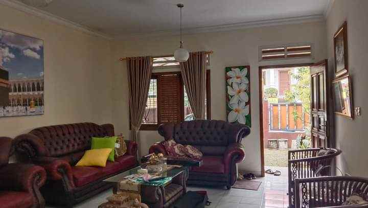 dijual rumah pondok hijau