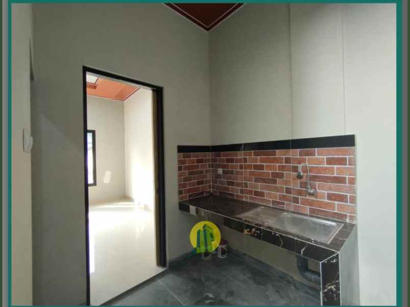 dijual rumah pondok kacang timur