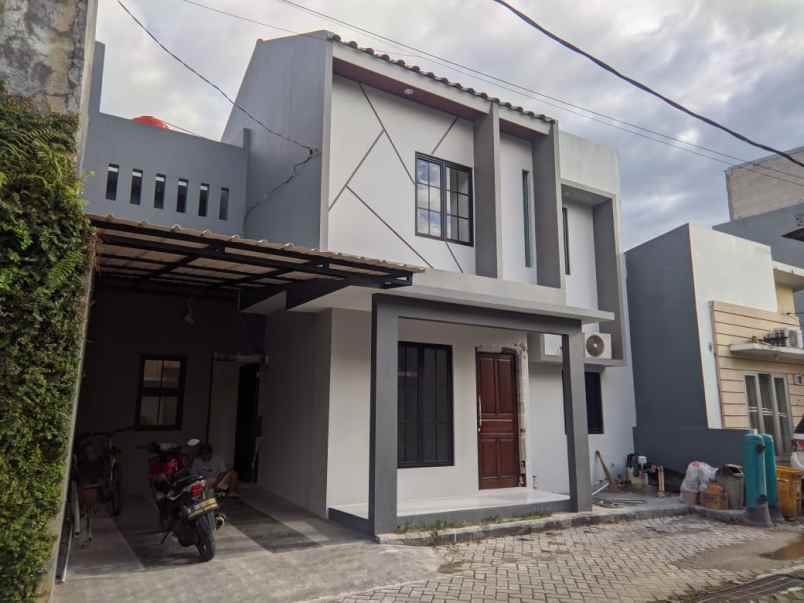 dijual rumah pondok pucung
