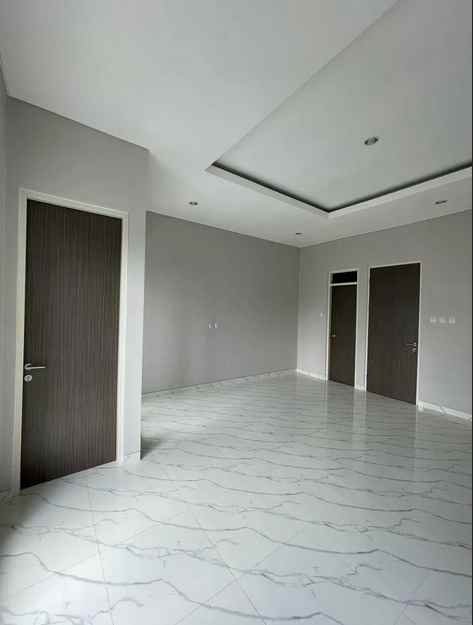 dijual rumah pradah permai