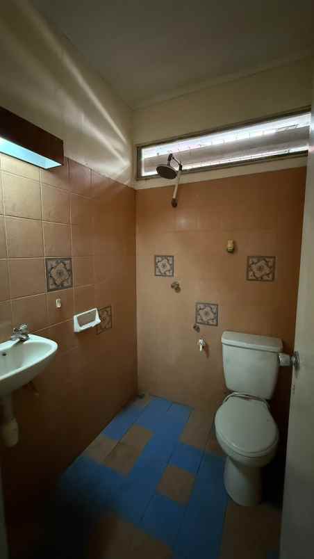 dijual rumah pulo permatasari pekayon bekasi selatan