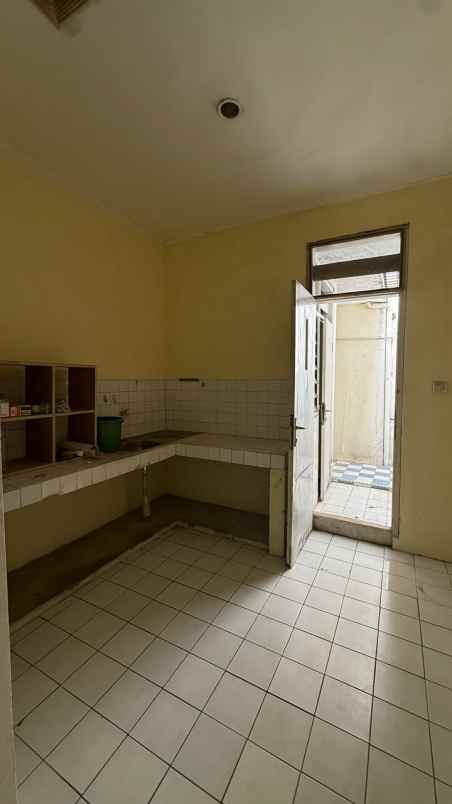 dijual rumah pulo permatasari pekayon bekasi selatan