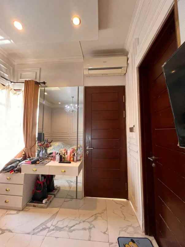 dijual rumah pungkur