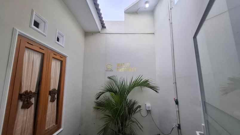 dijual rumah purwomartani kalasan