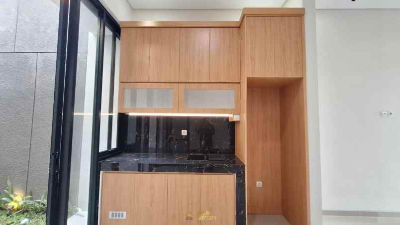 dijual rumah purwomartani kalasan