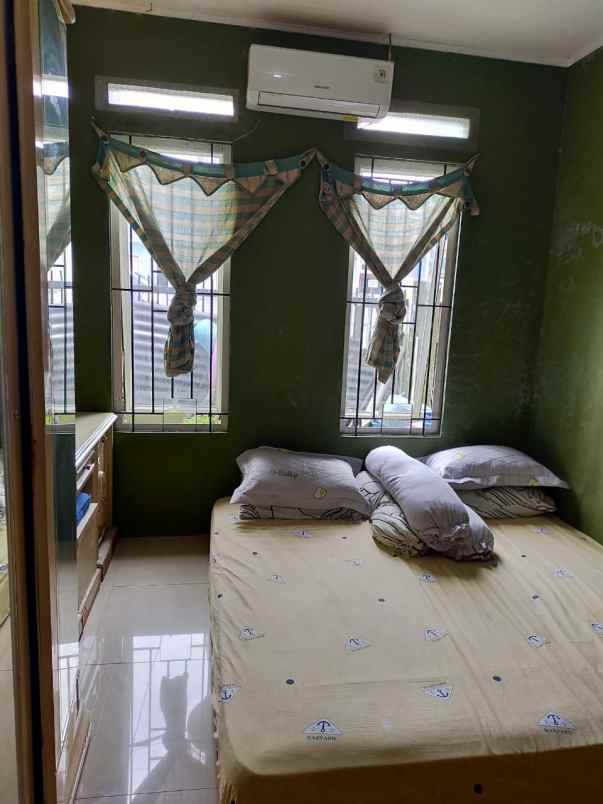 dijual rumah rawa kalong