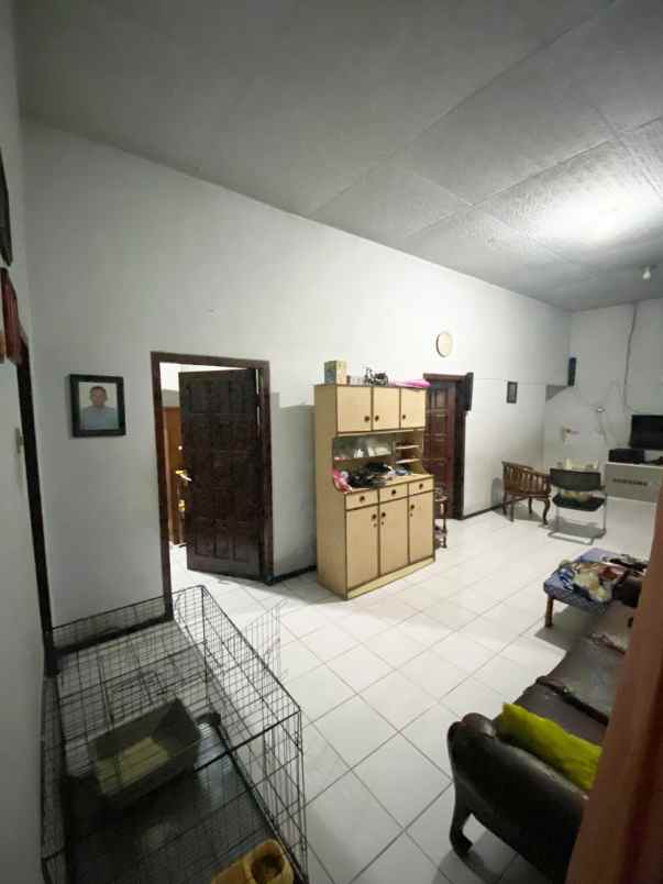 dijual rumah raya panji suroso malang