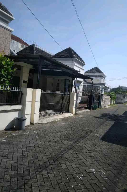 dijual rumah rs jih