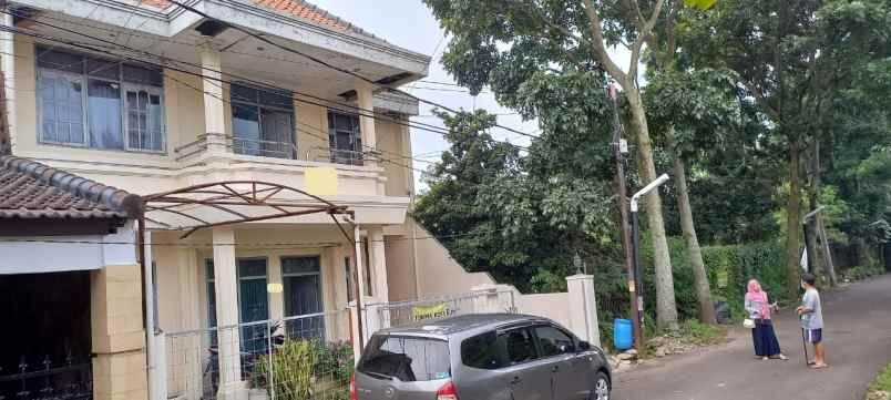 dijual rumah sarijadi