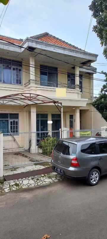 dijual rumah sarijadi