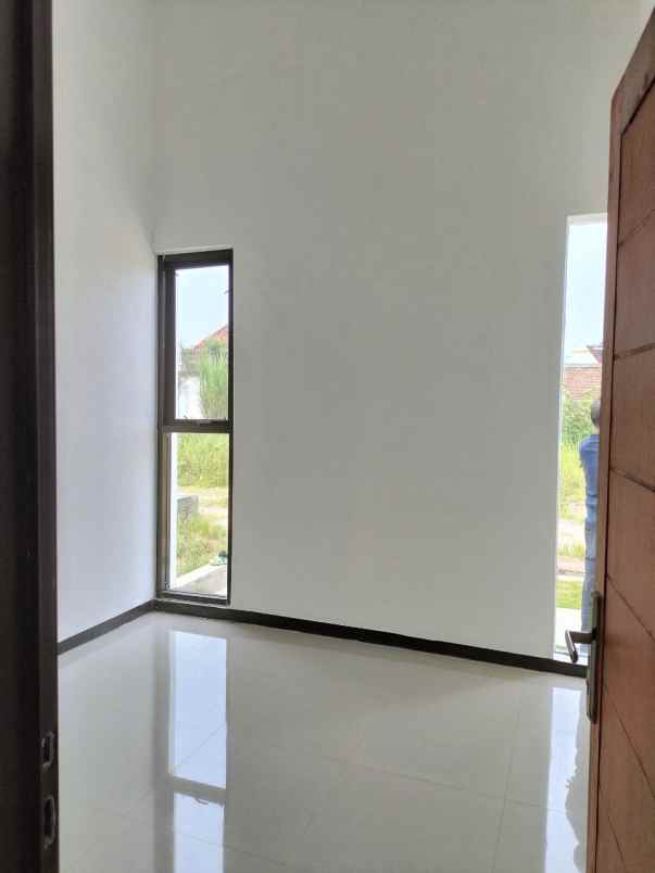 dijual rumah sarimahi