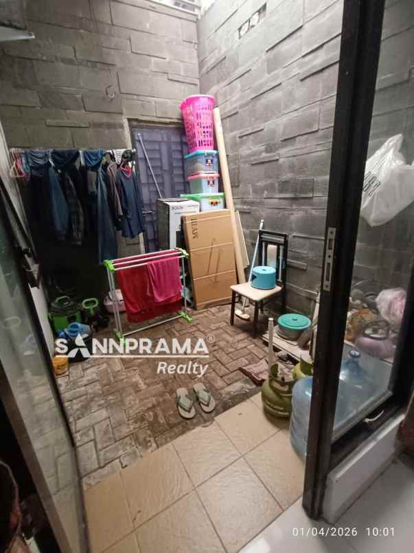 dijual rumah sawangan