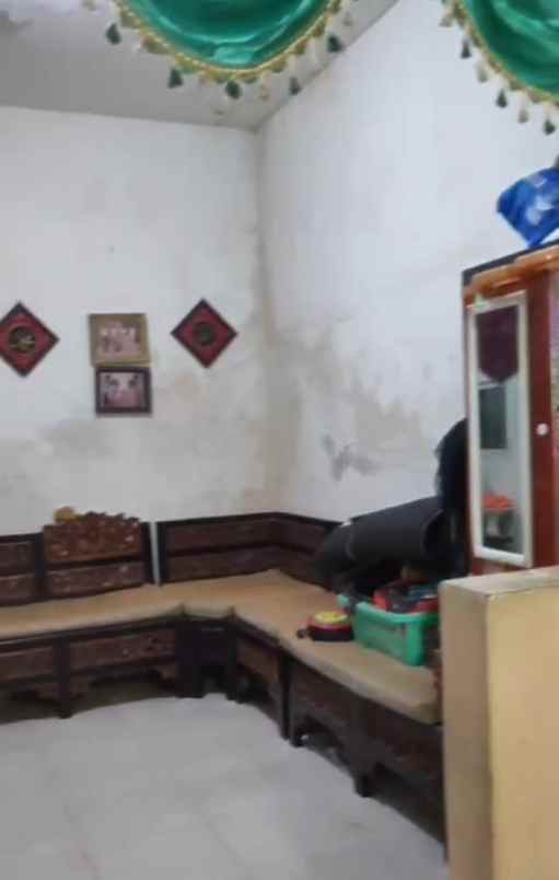 dijual rumah semolowaru elok kec