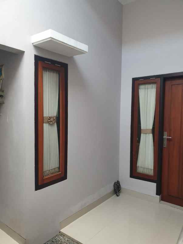 dijual rumah sepang jaya