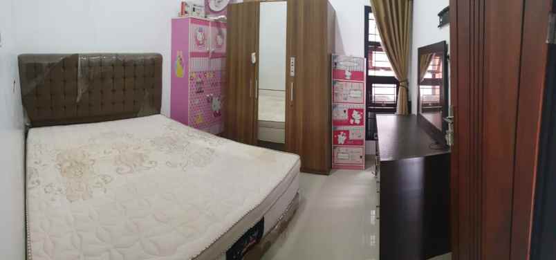 dijual rumah sepang jaya