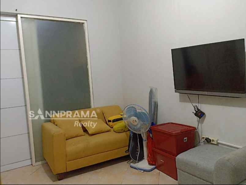 dijual rumah serua bojongsari depok