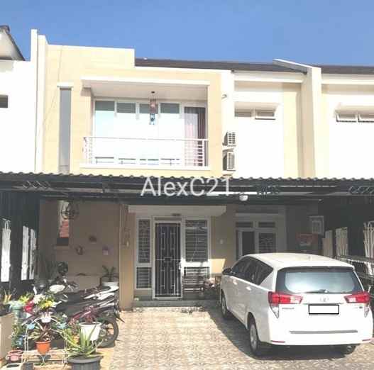 dijual rumah serua indah