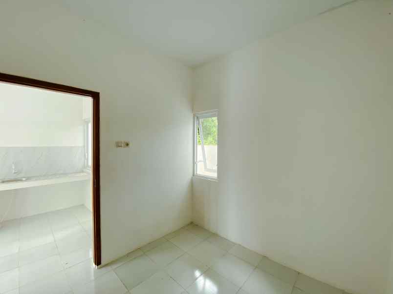 dijual rumah siap huni 350 jt dalam cluster di kalasan