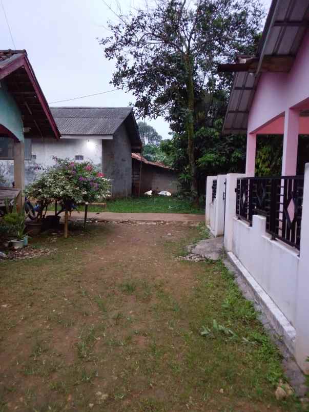 dijual rumah siap huni