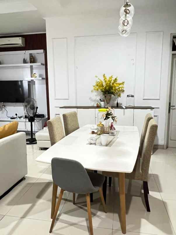dijual rumah siap huni di citra gran cibubur