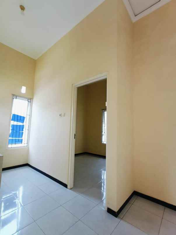 dijual rumah siap huni posisi hook lokasi saxophone