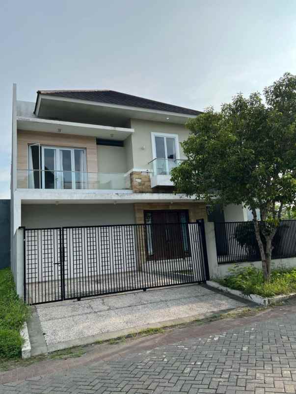 dijual rumah somerset bukit golf