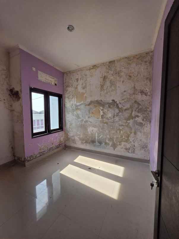 dijual rumah strategis di tengah kota denpasar