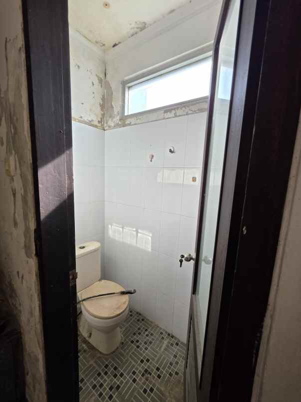dijual rumah strategis di tengah kota denpasar