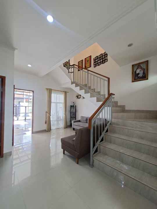dijual rumah suryalaya kota bandung