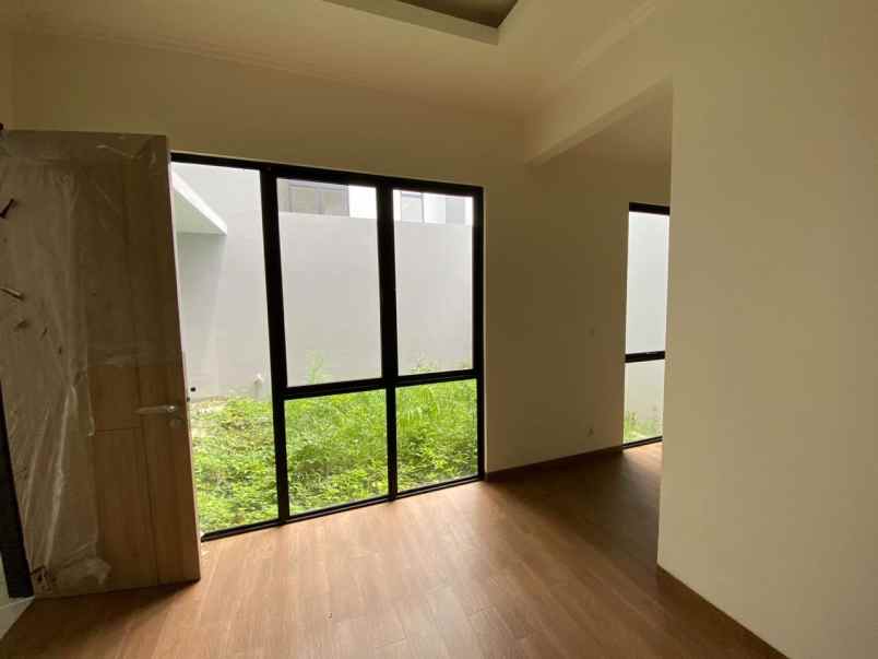 dijual rumah suvarna padi cluster meranti